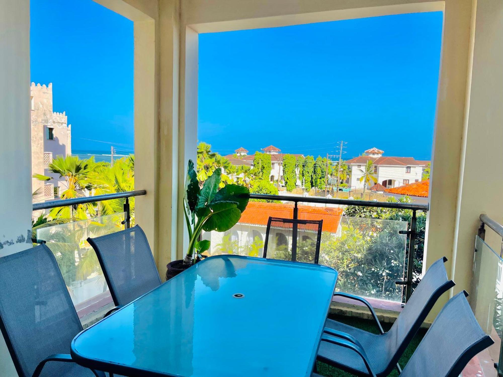 Elna'S Nyali - Work & Unwind - Pool, Sea Views, Ac & Fast Wi-Fi Bed and Breakfast Mombasa Eksteriør billede