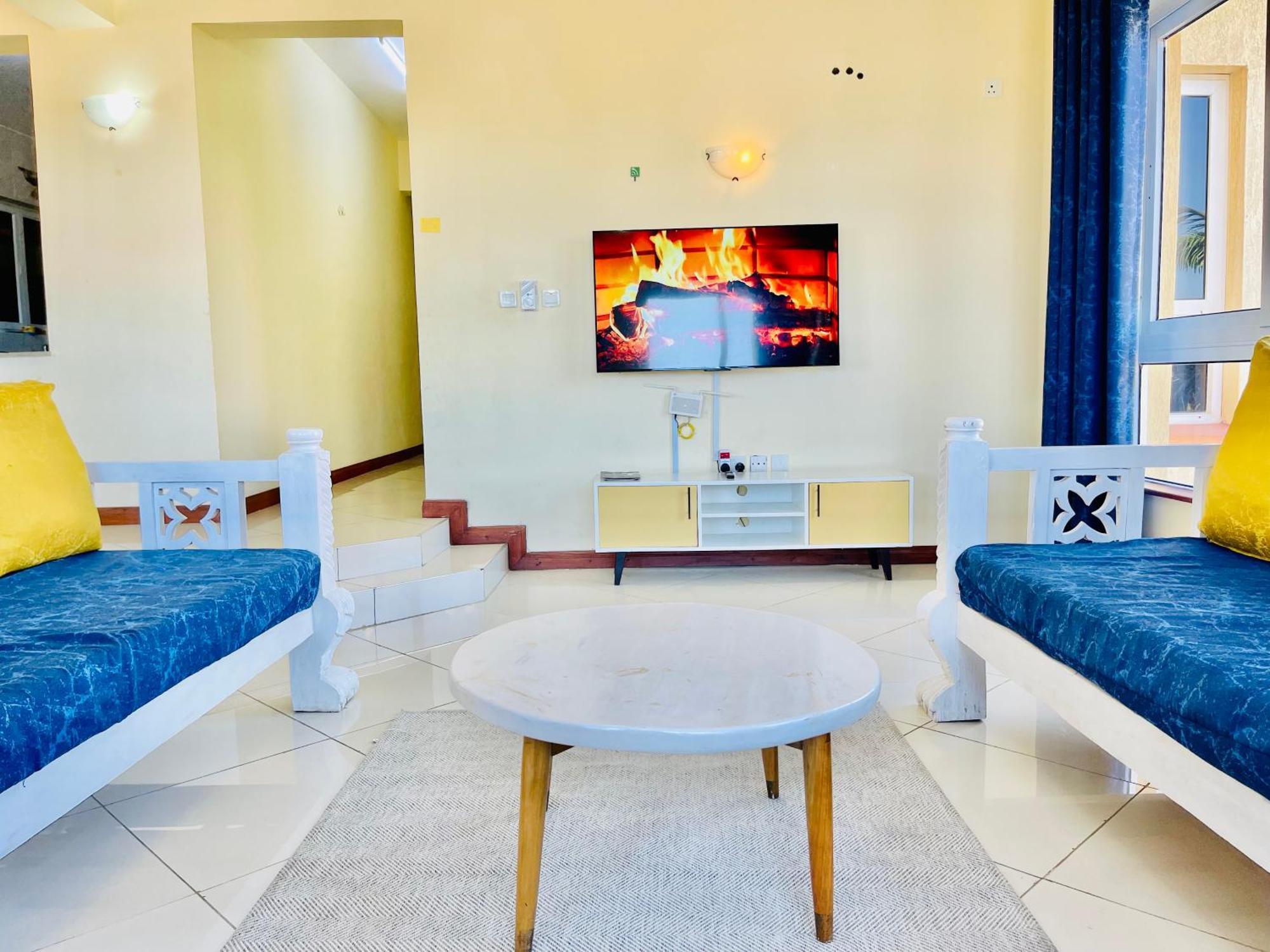 Elna'S Nyali - Work & Unwind - Pool, Sea Views, Ac & Fast Wi-Fi Bed and Breakfast Mombasa Eksteriør billede